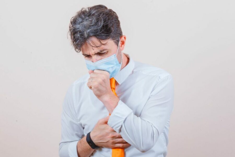 Dokter Jelaskan Gejala Khas Batuk Rejan yang Awalnya Mirip Flu Biasa